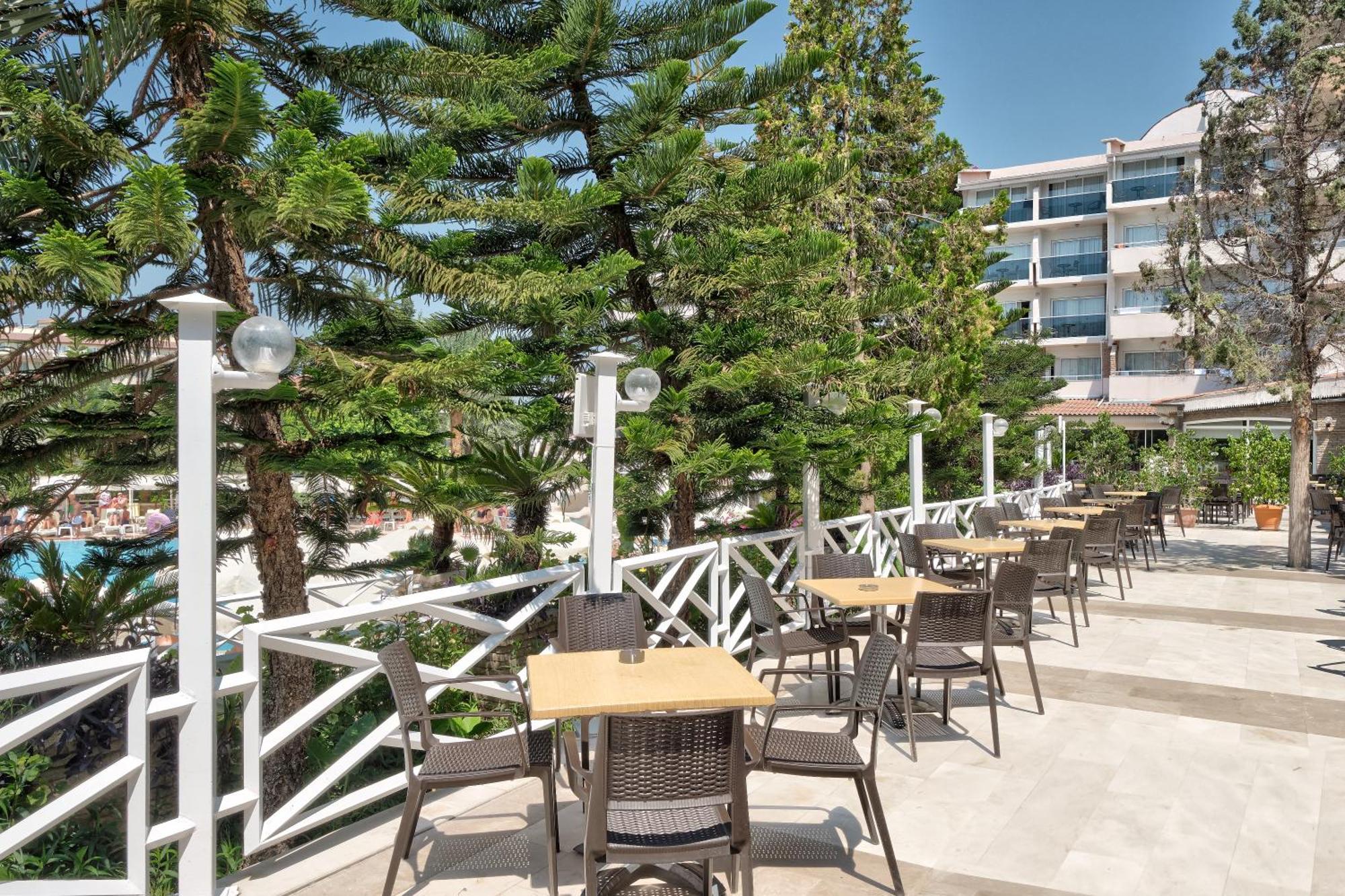 Seaden Corolla Hotel Side Eksteriør bilde